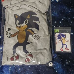 Sonic The Hedgehog Graphic Design T-shirt + Stickers